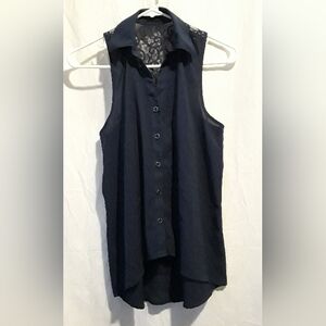 Edge blue sleeveless blouse size small